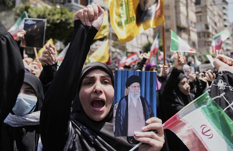 Tüm dünya aynı soruyu soruyor: İranın dini lideri Ayetullah Hamaney nerede NYT saklandığı yeri yazdı