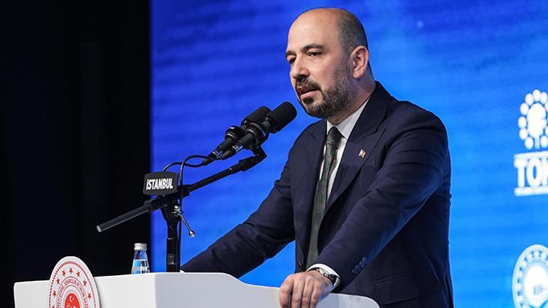 Bakan Kurum: Evine girmeyen afetzede kalmayacak