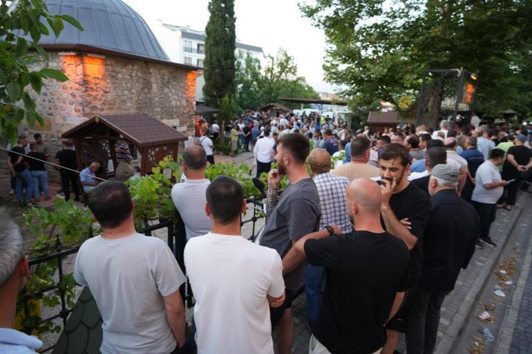 Vasiyeti nedeniyle cenazesi 4 gün bekledi Cumhurbaşkanlığı devreye girdi, son isteği yerine getirildi