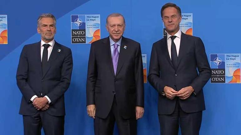 NATO Liderler Zirvesi... Cumhurbaşkanı Erdoğan ve ABD Başkanı Trump ayaküstü görüştü