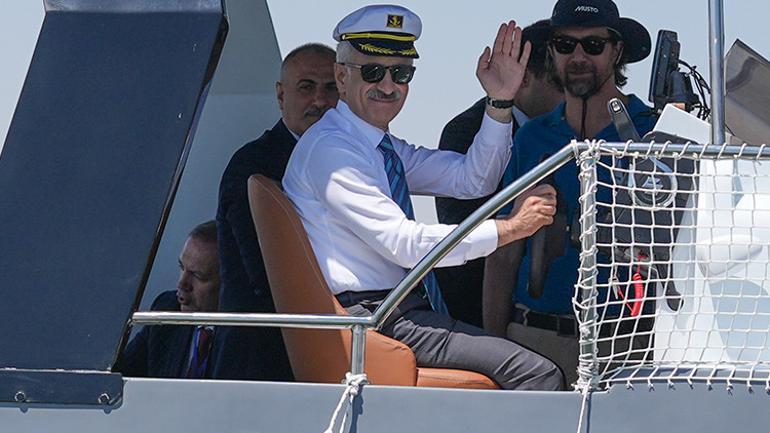 Bakan Uraloğlundan denizcilere müjde... Sınav ve belge işlemlerinde yeni dönem