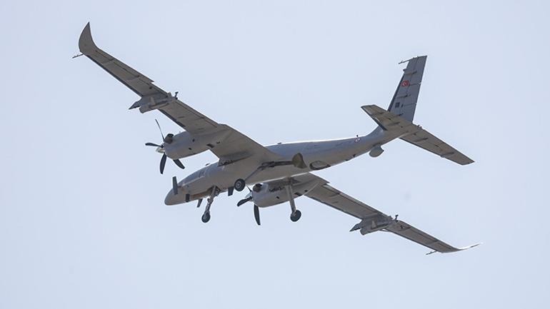 Bayraktar Akıncıdan atılan KEMANKEŞ 1 füzesinden tam isabet