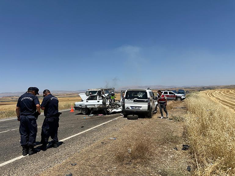 Adıyamandaki trafik kazasında 4 kişi hayatını kaybetti