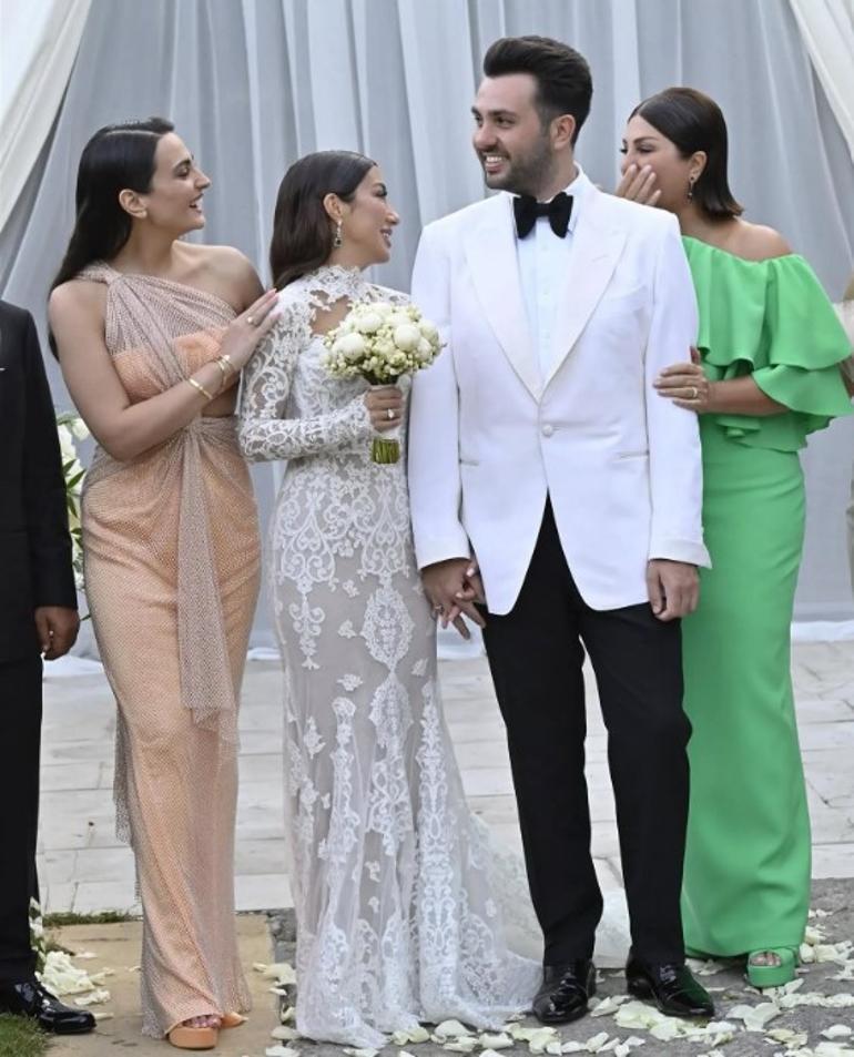 Torununun cinsiyeti belli oldu...Sibel Can babaanne oluyor