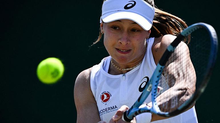 Zeynep Sönmez, Xinyu Wangı Wimbledonda yenerek tarih yazdı Wimbledondan paylaşım geldi
