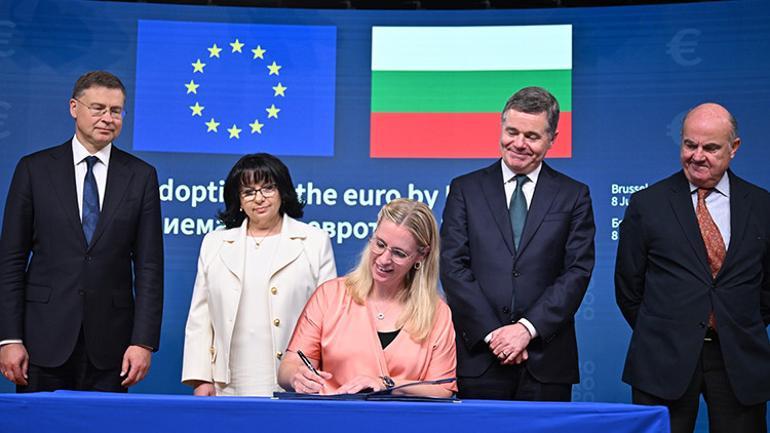 Onay çıktı Bir ülke daha Euroya geçiyor