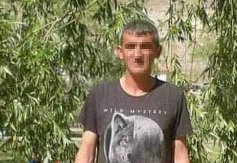 Anneanne evinde dehşet Gece yarısı dayısını bıçaklayarak öldürmüştü... Genç kızın cezası belli oldu