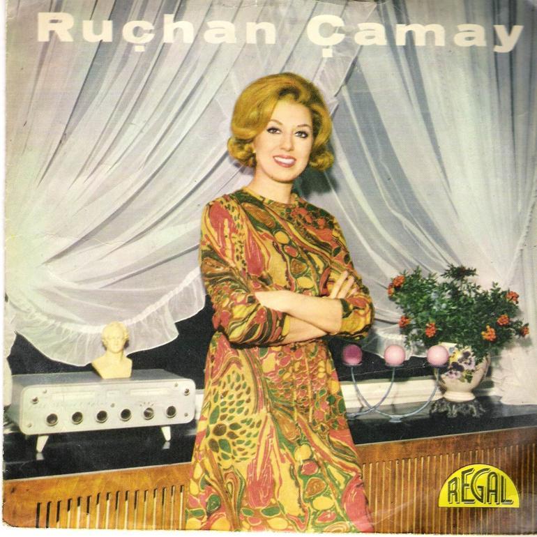 Usta sanatçı Rüçhan Çamay 94 yaşında hayatını kaybetti