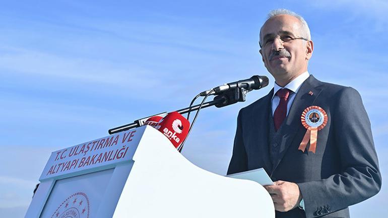 Bakan Uraloğlu: Taşıt-kilometre değeri 163 milyara yaklaştı