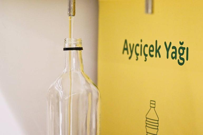 Tarım Kredi Marketleri’ndeki dolum istasyonlarına ilgi artıyor… Kabını getir sütünü ve yağını doldur