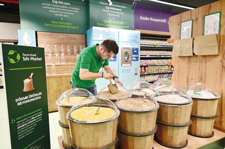 Tarım Kredi Marketleri’ndeki dolum istasyonlarına ilgi artıyor… Kabını getir sütünü ve yağını doldur