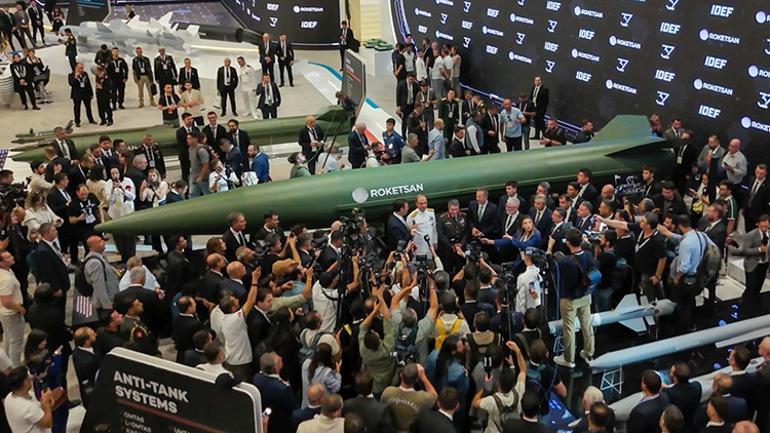 Roketsanın 6 yeni ürünü ilk kez görücüye çıktı