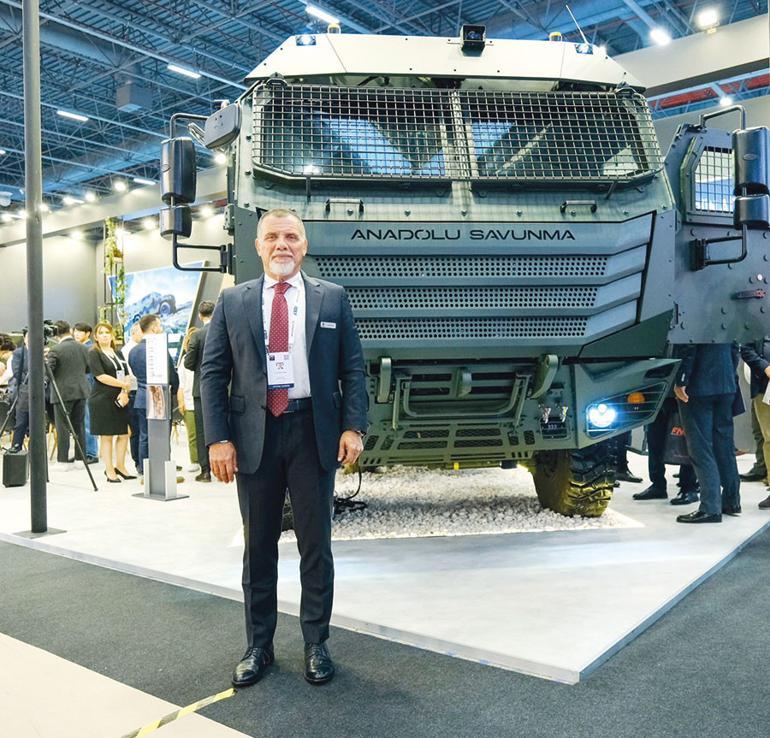 IDEF’te gövde gösterisi