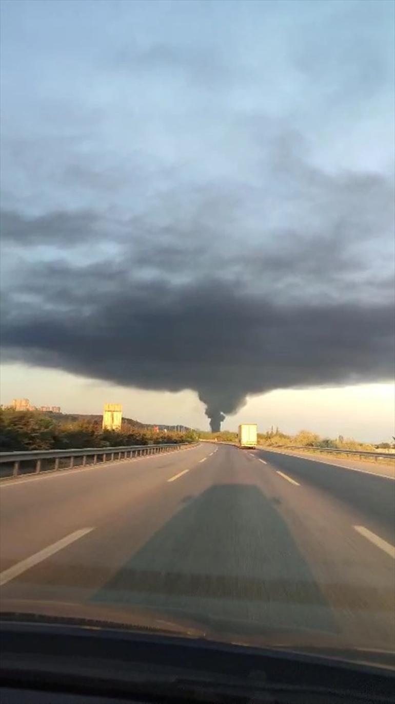 Bursada geri dönüşüm tesisinde korkutan yangın