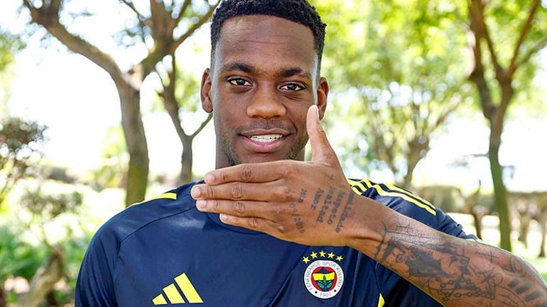 Fenerbahçenin yeni transferi Jhon Durandan Osimhen açıklaması: Kıyaslama hoşuma gitmiyor