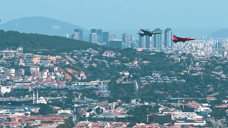 HÜRJET ve HÜRKUŞ İstanbul semalarında Sevemez kimse seni