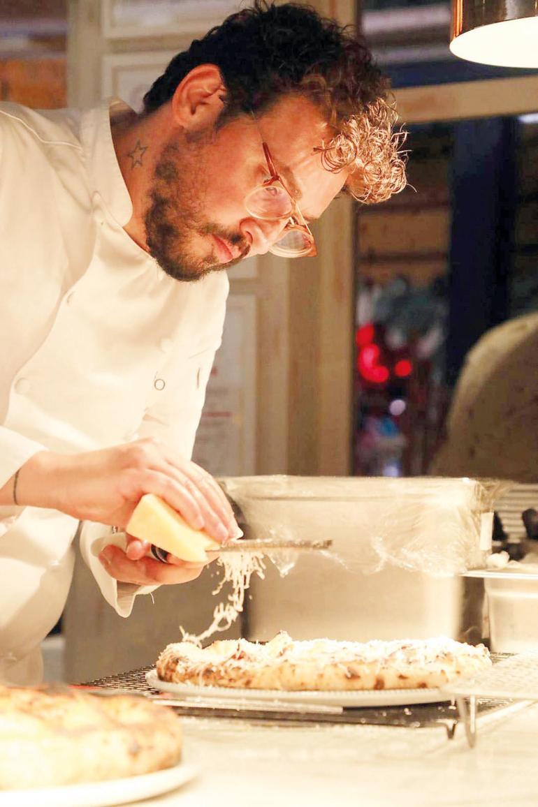 ‘Her tabak iki kültürün dansı gibi’