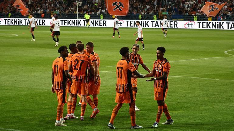 Beşiktaşın Shakhtara yenilip Avrupa Ligine vedası sonrası Güntekin Onaydan sert sözler: Olağanüstü hal ilan etmeli