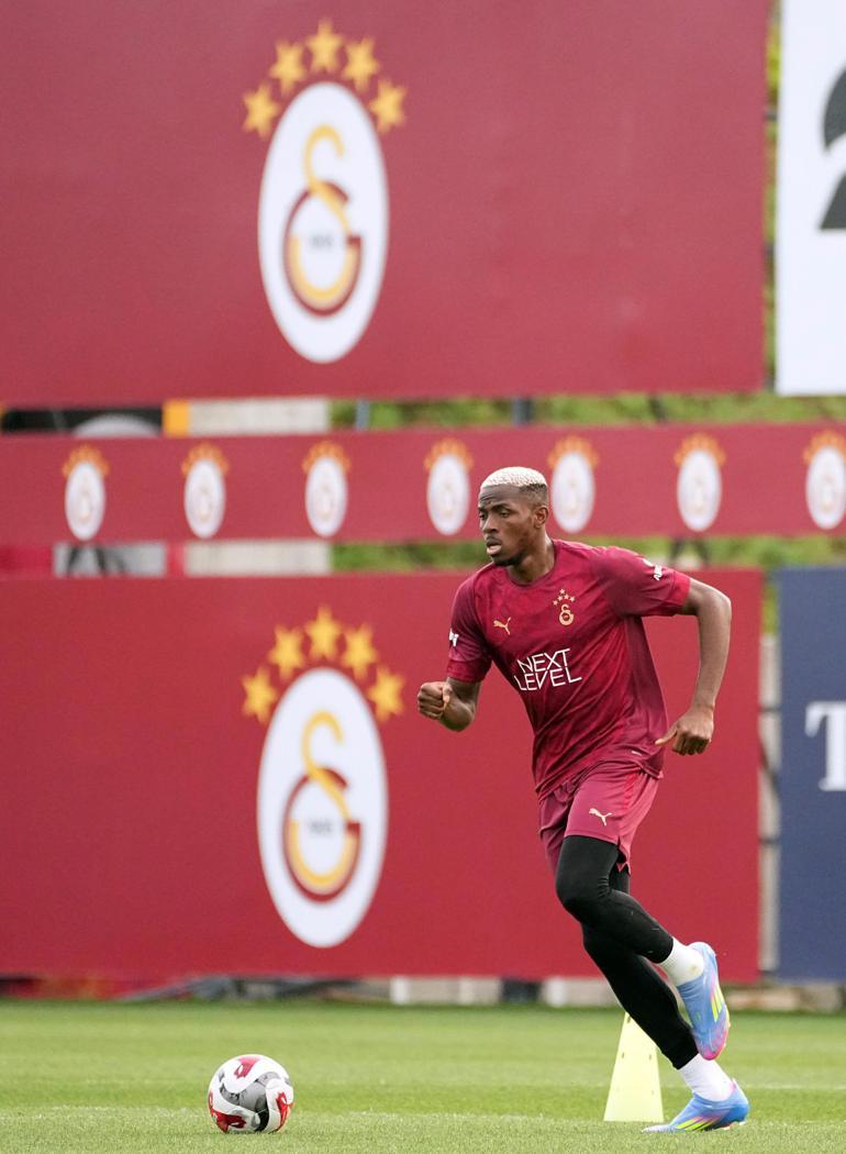 Galatasarayda Victor Osimhen sahaya indi
