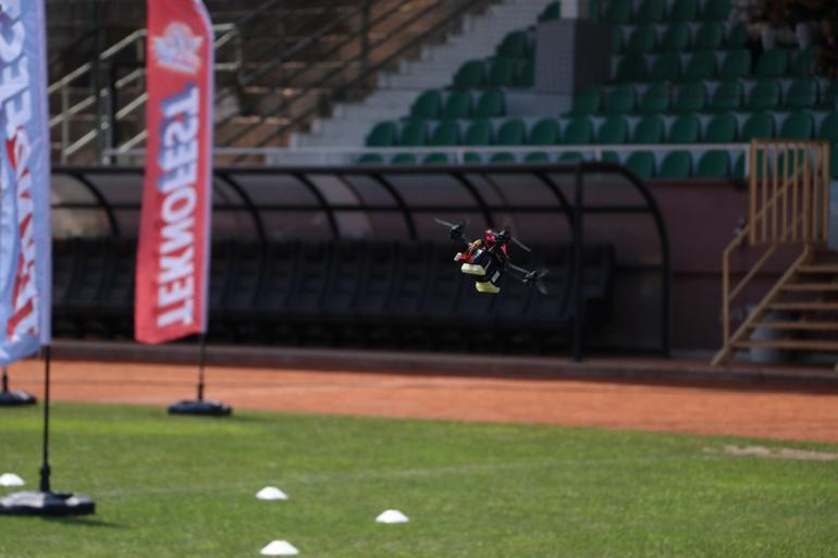 Selçuk Bayraktar duyurdu: Next Sosyal 800 bin kişiye ulaştı