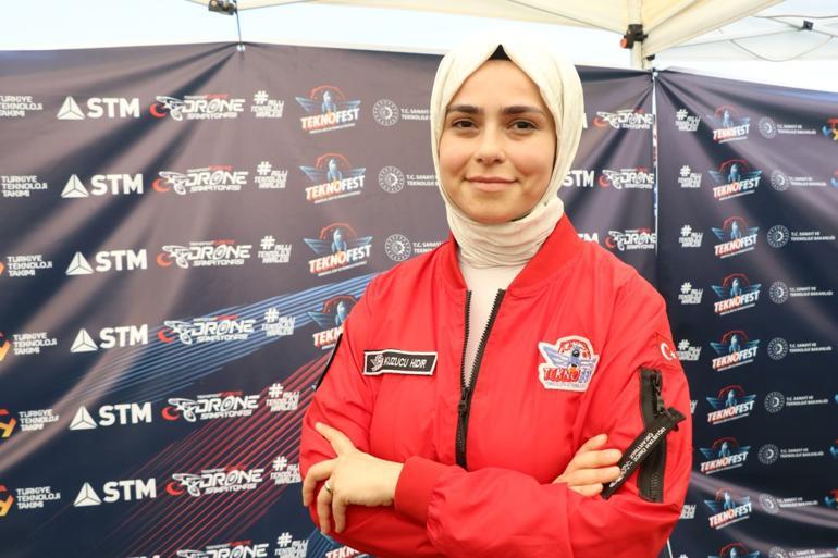 Selçuk Bayraktar duyurdu: Next Sosyal 800 bin kişiye ulaştı