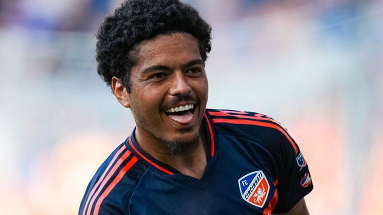 Fenerbahçe Evander için resmi transfer teklifi yapacak Böyle duyurdular