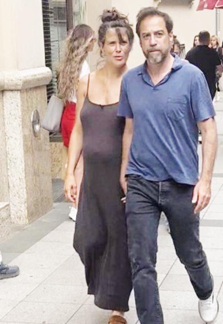 3 hafta önce evlendiler