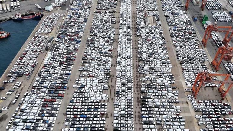 Binlerce sıfır araç Türkiyede İkinci el piyasasında düşüş sinyali