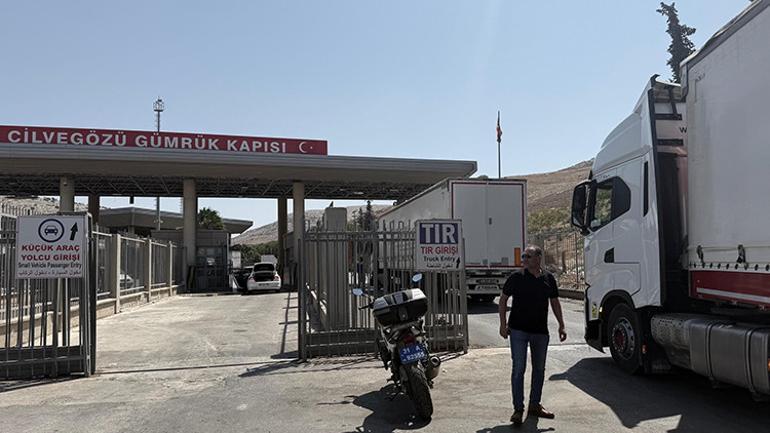 13 yıl aradan sonra Türkiye-Suriye sınırında tır geçişleri başladı