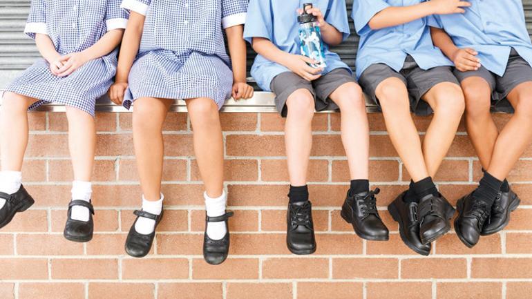 Okullara deri ayakkabı kriteri... Tek tip kıyafetlerin ardından gelecek yıldan itibaren deri ayakkabı uygulaması da başlıyor