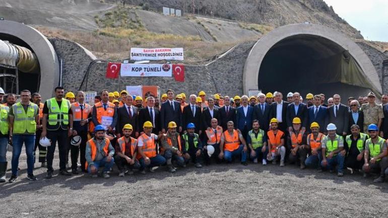 55 dakikalık yol 15 dakikaya düşecek Bakan Uraloğlu tarih verdi