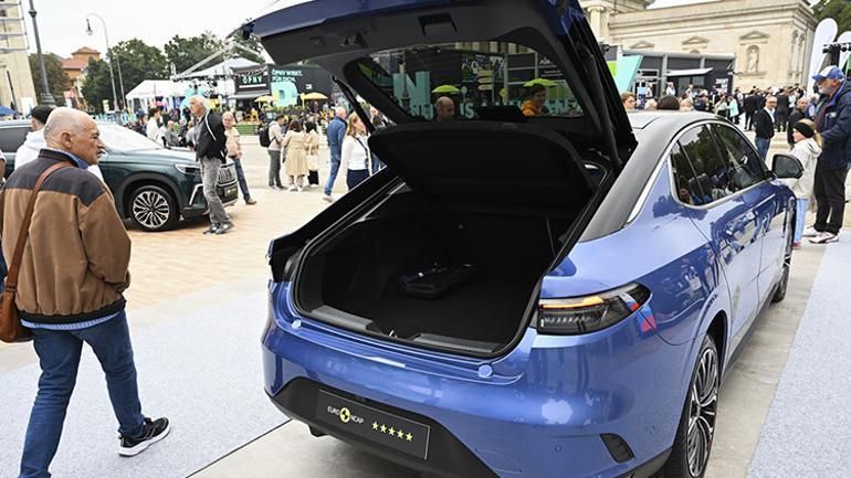 Toggdan Almanya çıkarması Münihte göz doldurdu