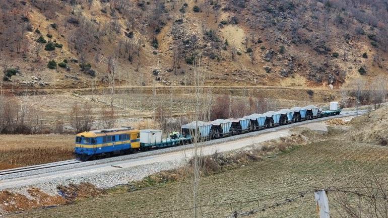 Depremin izleri siliniyor Yarın hizmete açılıyor