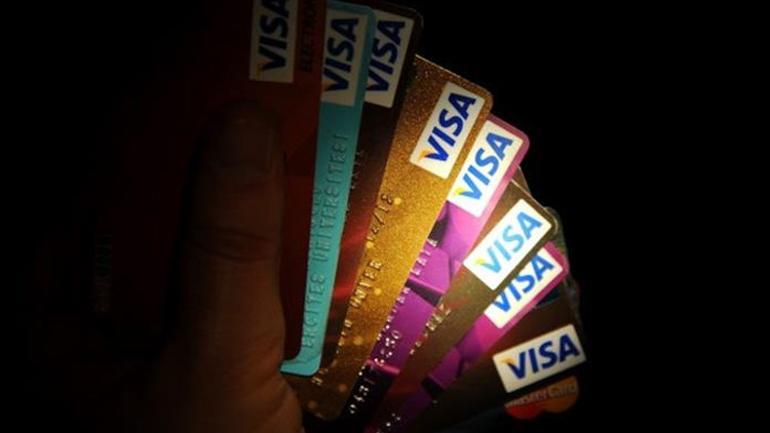 Kredi kartı kullananlar dikkat Devasa bir soyguna dönüştü Sesli yanıt sistemiyle ücret iadesi