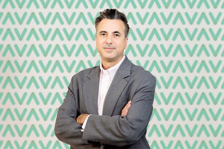 Yıl sonunda toplam devir sayısının 11 milyona yaklaşması bekleniyor... 2. el araç pazarı rekora koşuyor