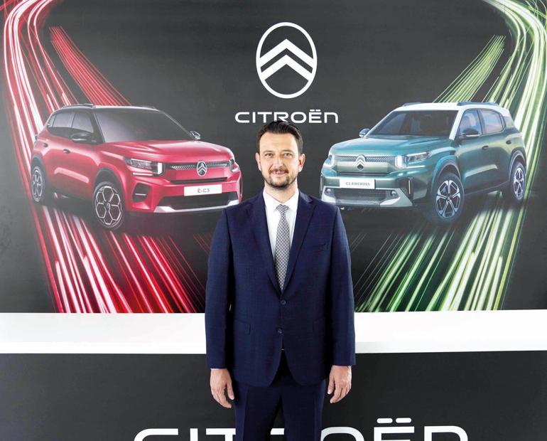 Yıl sonunda toplam devir sayısının 11 milyona yaklaşması bekleniyor... 2. el araç pazarı rekora koşuyor