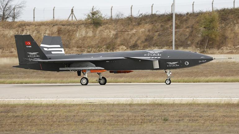 KIZILELMA’dan tarihi uçuş TOLUN ile ilk kez bir arada