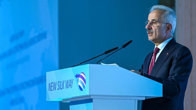 İstanbula yeni dev demiryolu hattı Bakan duyurdu