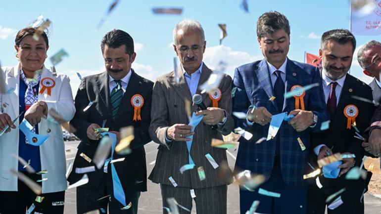 Bakan Uraloğlu: Kamanın ulaşım altyapısını güçlendirdik