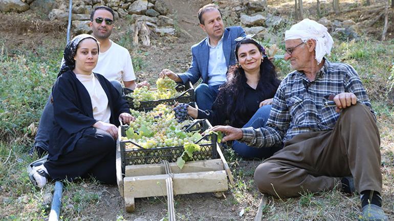 Kızakla gelen 11 diploma 80’lik dedenin azmi