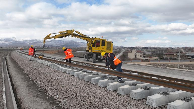 Ankara-İzmir arasına dev proje En uzun tünelde ilk ışık göründü