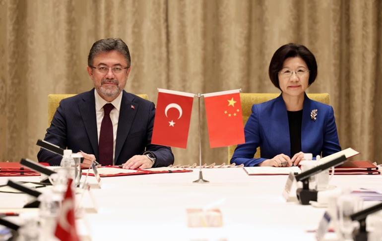 Bakan Yumaklı, Çin ile su ürünleri ve badem ihracatının önünü açacak protokolleri imzaladı