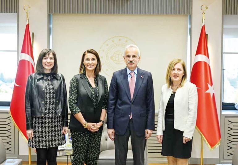 Ulaştırma Bakanı kritik ihale sonrası Hürriyet’e konuştu... Uraloğlu’ndan 5G mesajları