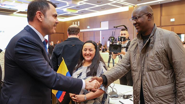 Yabancı basından Asrın İnşasına övgü: Türk hükümeti için halkından önemli bir şey yok