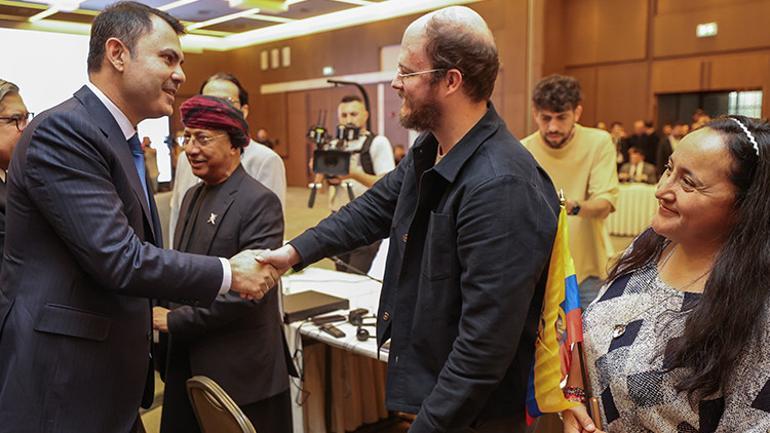 Yabancı basından Asrın İnşasına övgü: Türk hükümeti için halkından önemli bir şey yok