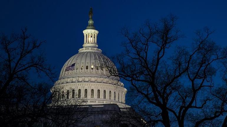 Gram altın ne kadar oldu Uzman isimden gram altın için yıl sonu tahmini | Canlı altın fiyatları