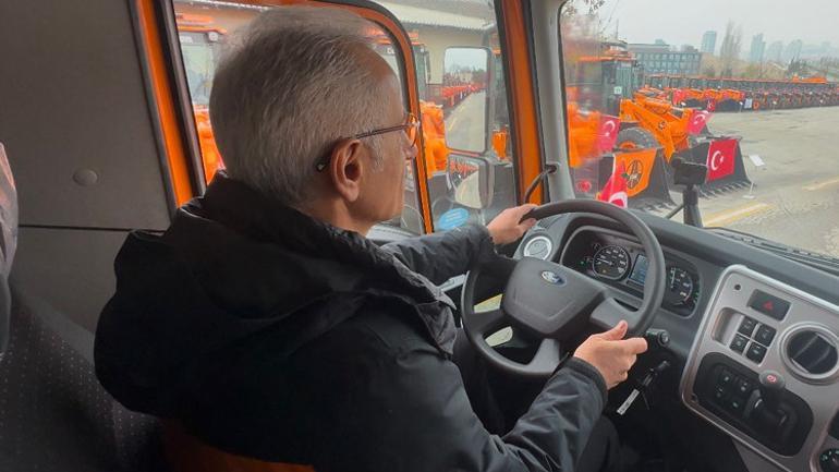 Bakan Uraloğlundan kış lastiği uyarısı