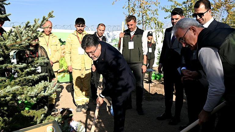 Milli ağaçlandırma gününde yeşil rekor