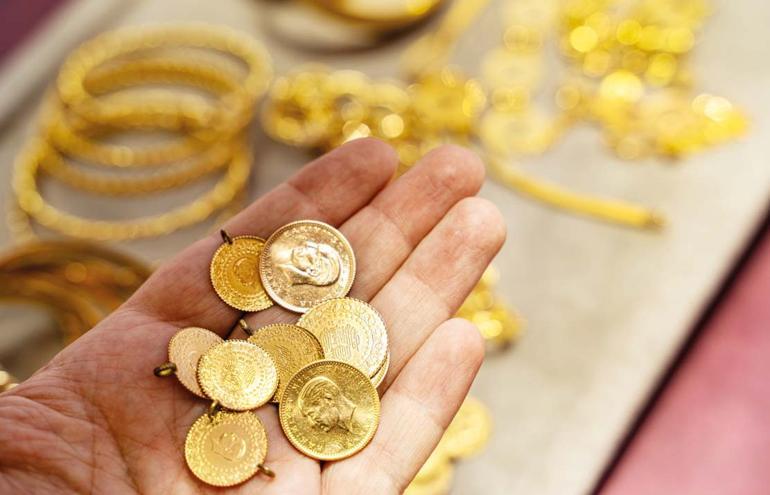 Vatandaş altın mevduata koştu