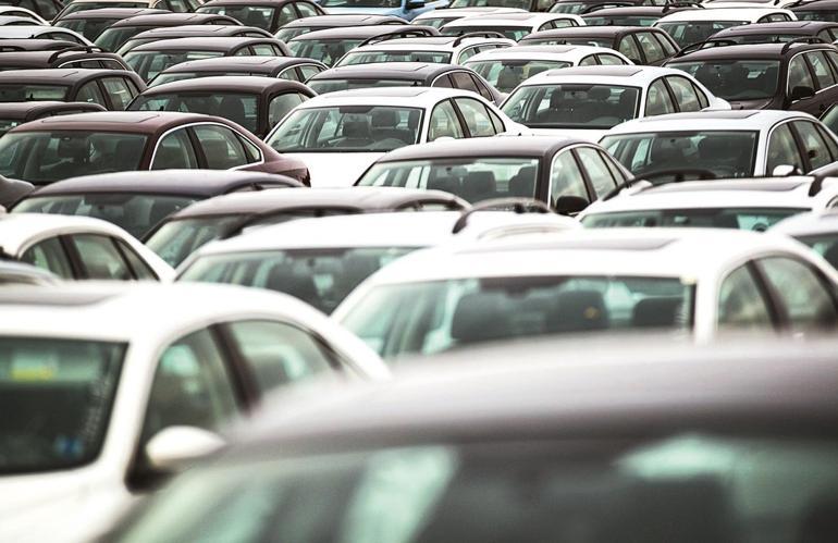 Tarihi rekora koşan pazar, 0 km araçlardaki kampanyalarla ekimde yavaşladı... İkinci el otoya kampanya freni